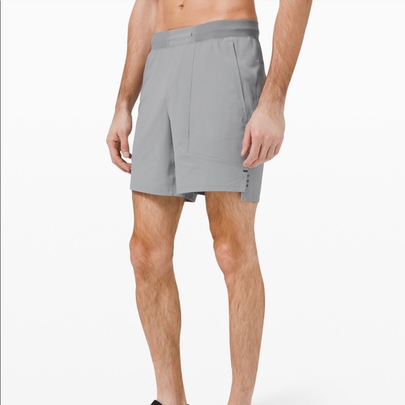 ~SOLD Lululemon license to train short 7” - Picture 3 of 11